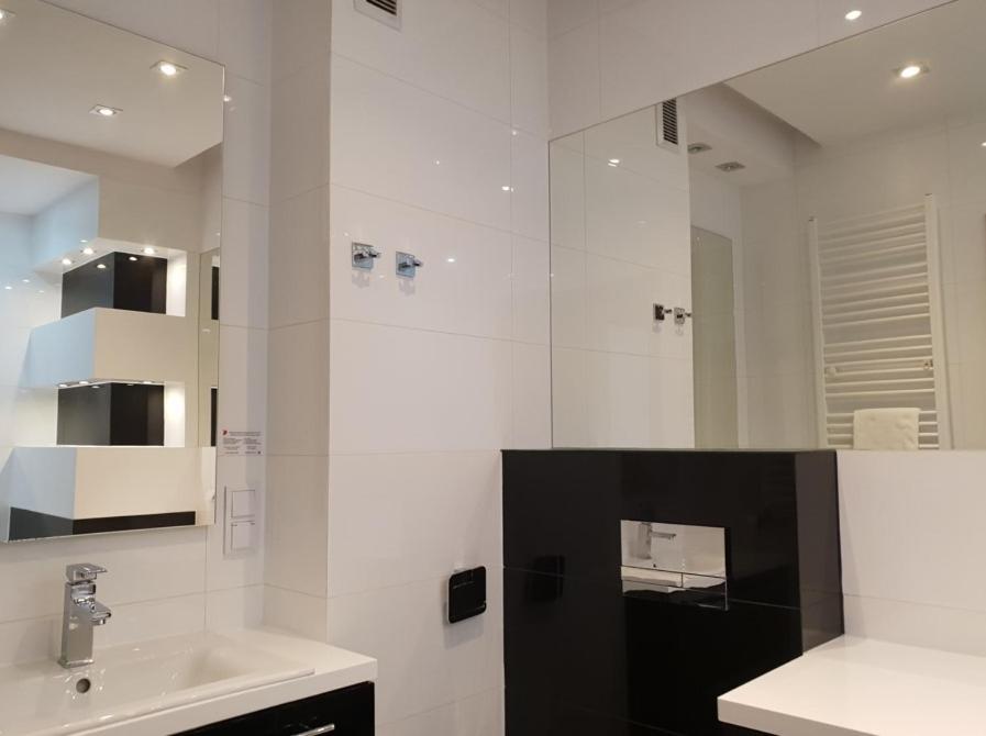 Pawia Apartments Modern Krakow Luaran gambar